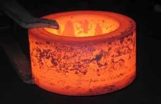 Red-hot forged ring